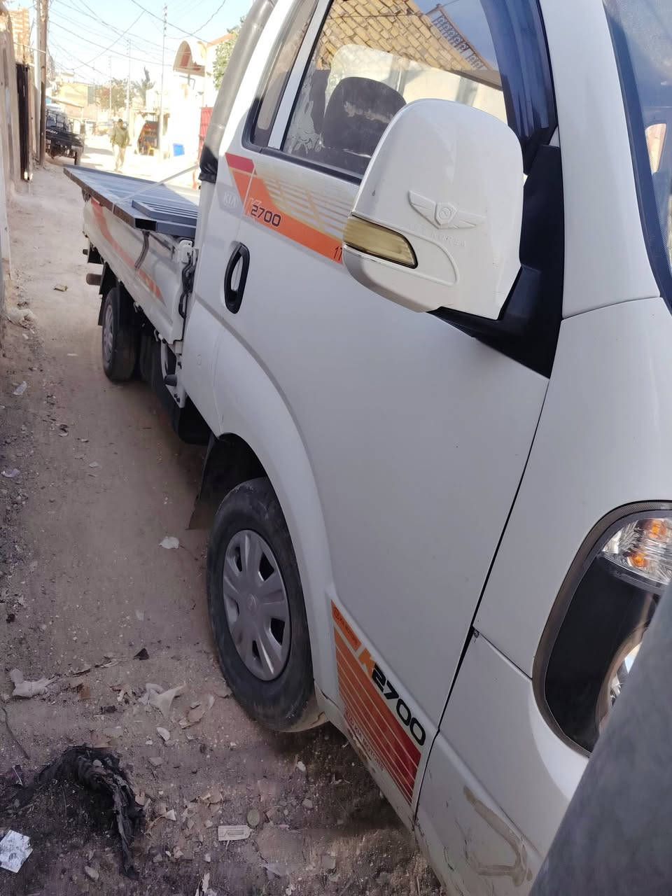 السلام عليكم كيه حمل مودل 2018 مكفوله كفاله عامه سونر  بل منشور.سعر 118 بيه مجال مصفر  قرامت وضيريبه سنويه 2030 مكلف بنشر خاص ماكو. ***********
