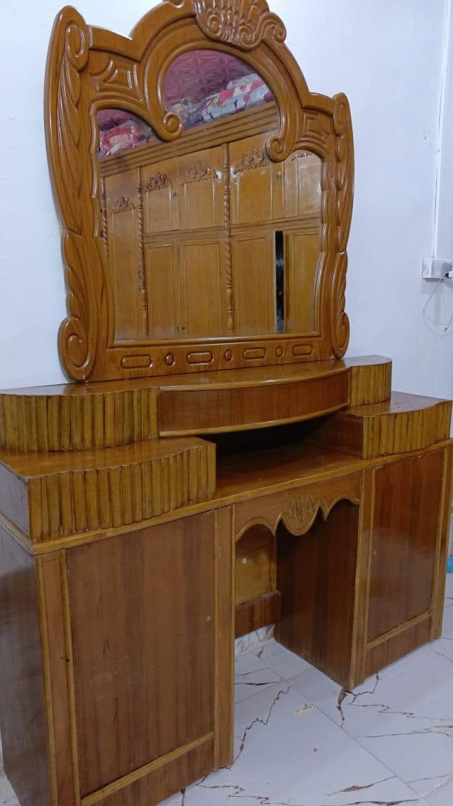 مرايه للبيع
***********
