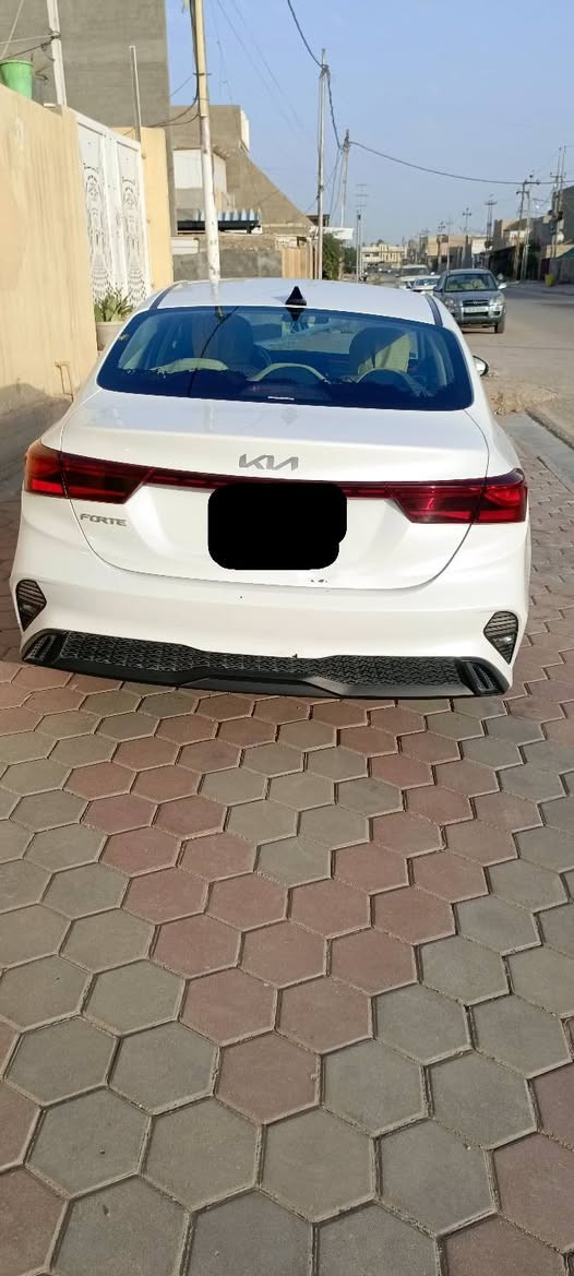 اسلام عليكم للبيع فورتي موديل23وارد امريكي مواصفات نص فول توقف ذاتي محرك 2000دوش حادث فقط بنيد مبدل غير لون السعر165و بيهه مجال ***********
