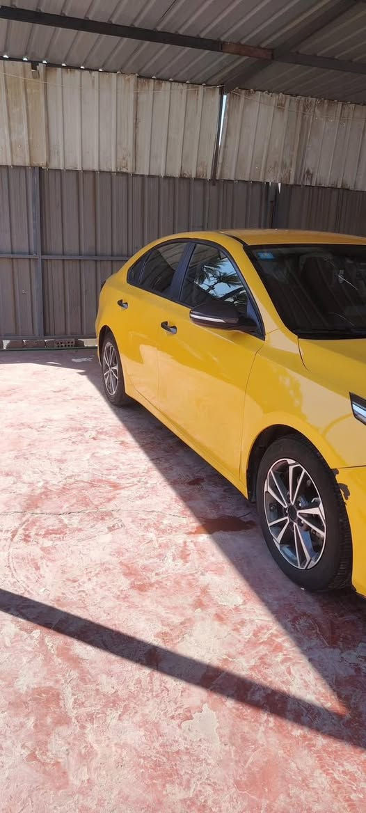 سلام عليكم
فورتي موديل 2023 الحادث موضحمعا الصور

مواصفات اشاير بلمري. شاشه كبيره.كامره دواره. تحديد مسار. مانع انزلاق. قول تكملت. تبريد ثلج. منضومه غاز. وضعيات القياده. كير مكينه كفاله.مكينه 2000 دوش. رقم بغداد انكليزي اسمي. بعد بيها مواصفات.
السعر ١٢٠
هاتف ***********
