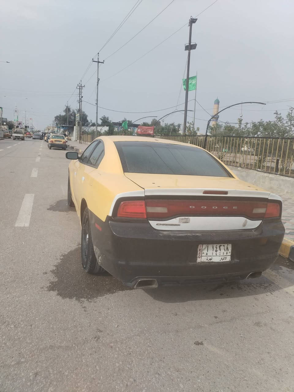 السلام عليكم جارجر للبيع 2011 الحادث بجم بجم مشروع وطني سنويه مامنتهيه مكينه توني شادهه  غرفه جديدهه
مكاني ميسان 
السعر 100
***********
