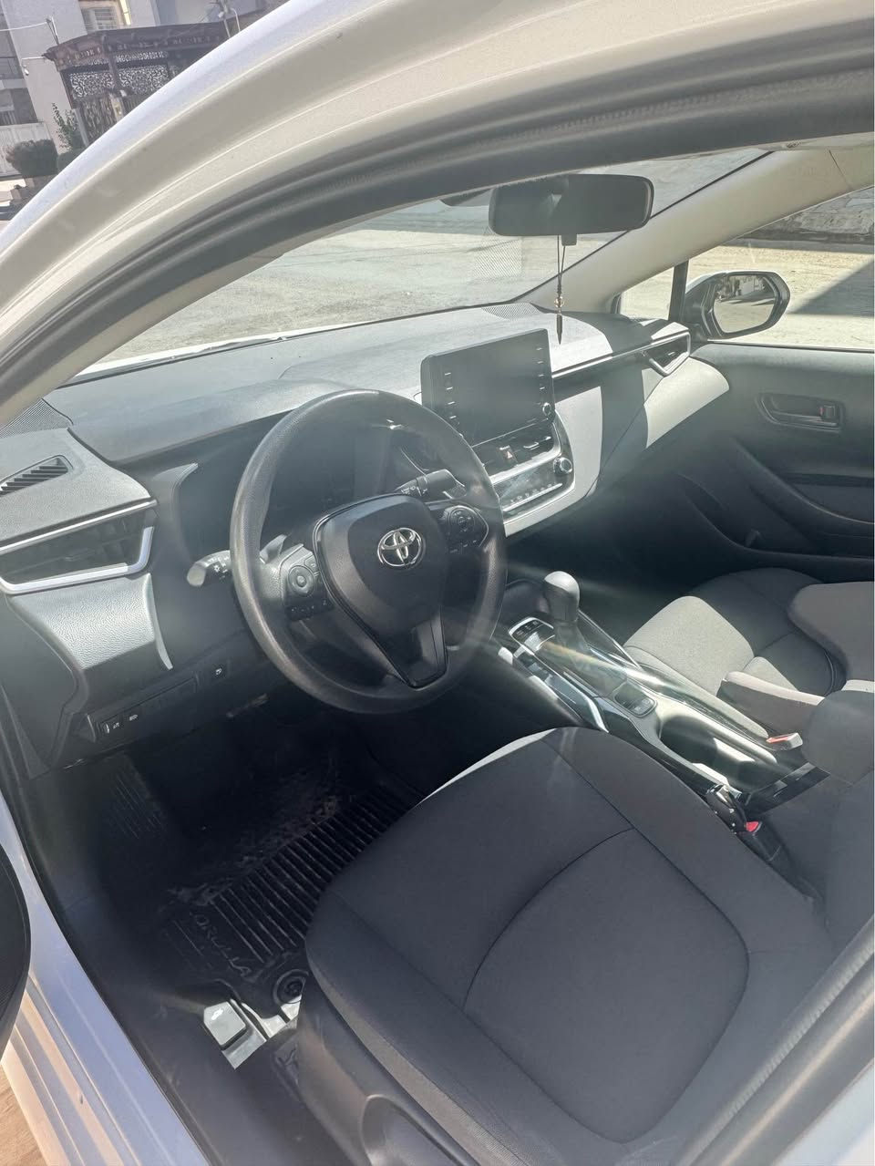 كورلا 2022 هايبرد 
ياباني وارد امريكي
رقم اربيل لون ابيض
ماشيه 66 الف
تحكم ستيرن نظام ايكو ، نورمل ، سبورت
تحديد مسار  + قيادة ذاتيه + تحديد سرعة
رادار امامي وجانبي
اوتو هولد
سايد بريك بصمه 
***********
السيارة بأسمي بغداد, العراق
