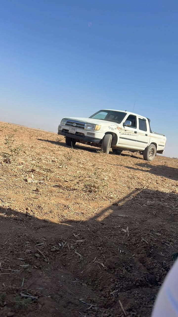 اسلام وعليكم خوان ادميرال 2006رقم صلاح الدين راعيها مندلو مابيه صبق كير محرك صاصي كله شرط بيها واجها السعر25 وبيها مجال قليل مكانها ربيعه ***********
