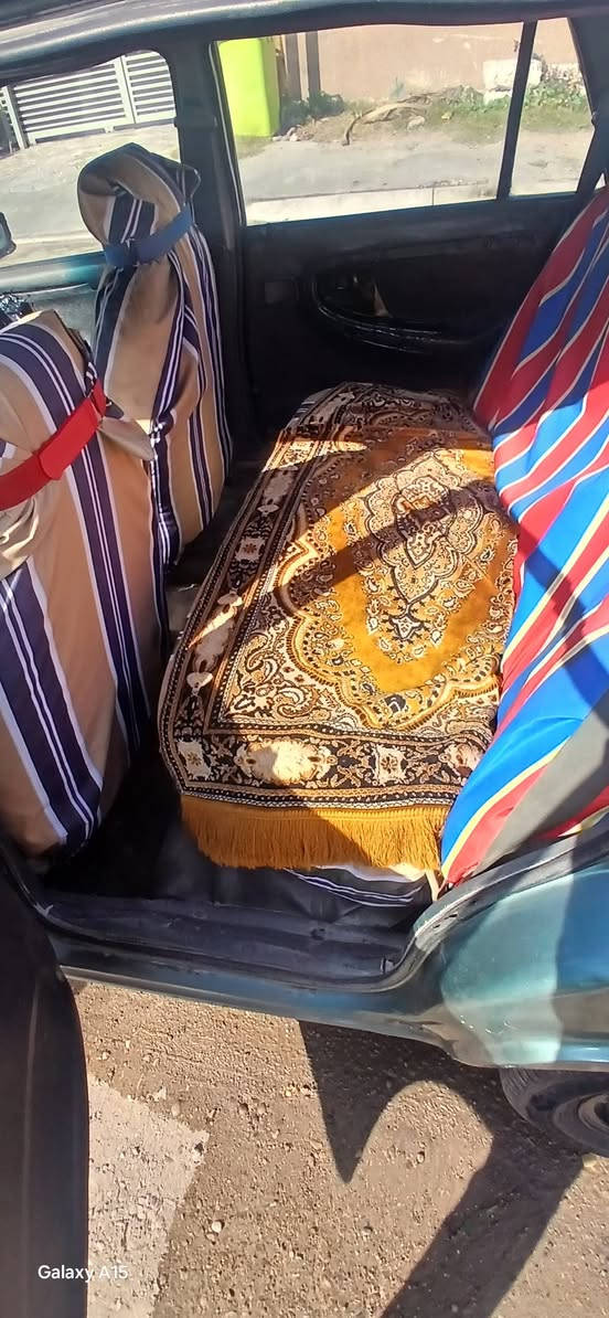 السلام عليكم للبيع سلو مديل 1995 لون زيتوني كير محرك جيد جدا محرك 1600 تبريد نقص غاز تخم تاير  صدر تمام محرك لا تنقيص ولا تبخير صبغ عام للجماليه السعر 30 ورقه وبيها مجال بسيط للإستفسار
***********  رقم صاحب السيارة 

اني مكلف بالنشر
