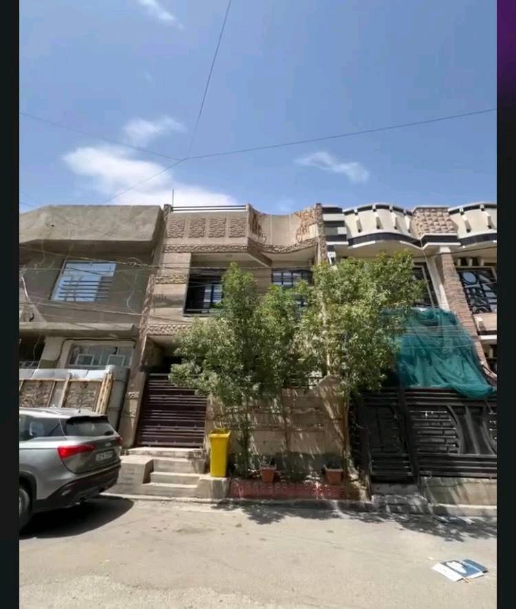 🔥تحية طيبة 
🏘️بيت مؤثث للأيجار _ حي الجامعة \المرسلات 
موقع هادئ و خدمي 
البيت مؤثث وجاهز للسكن 
واتساب ***********
🔷يحتوي على : 
🛌 2 غرف نوم 
🛋️ استقبال 
🍽️ مطبخ 
🚿 خدمات صحية 
مناسب للعوائل والسكن المريح 
والسعر ناااار 
850 الف فقط في الشهر 
للتواصل والاستفسار ***********
