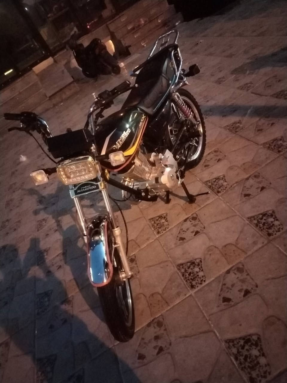 للبيع نامي برو ٥ غيارت مرش موديل ٢٠٢٣ بحاله ممتازه تعا فحاص وشوف ماتحتاج شي. سعرها قفل ٥٠٠ الف تواصل معي واتس اب ***********

