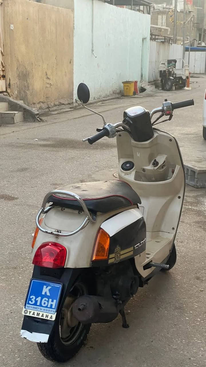 السلام عليكم دراجة بوليس
1-مفتوحه مبوشه 55🟥
2كهربائيات شغاله سلف اشاير لايت بك لايت سلف 
3دراجة حلوه نصيفه واحله من الصوره بهواي 
مكاني بصره جمهوريه 
4-بيع او مراوس بوليس 49 او ماكس عدلة او قجمة .
رايدها 750وبيهاًمجال وبيك خير وتدلل .
***********
