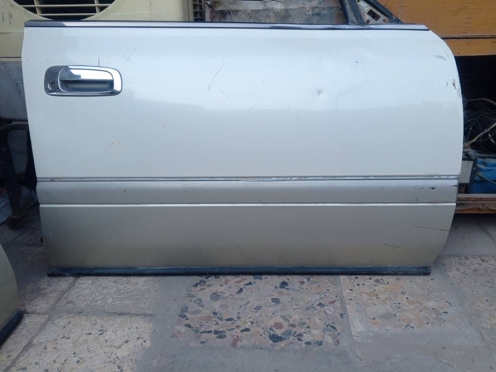 بيبان راس ثور فلات البيع مكانك البصره القبله رقمي ***********ابوحسن خياله ابوحسن البصرة, العراق
