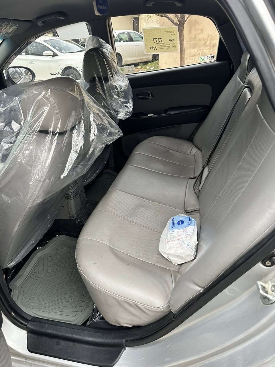 ئاڤانتی ٢٠١٠بۆ فرۆشتن نمونە لە جوانی 🧿فولە بەس بێ سڵایتە کوشن هیتەر✅ئاوێنە کارەبای✅کێچ لێگزز✅ بەگلایت لێزەر تەرجیل بیلاد بلوتوزە ناو لایت ڕەش ✅کوشن جڵدە تەبرید ساردوو گەرم دەکشن بەرز✅قەباغ دەکشنی بەسراوە سپێری کامل تێدایە ✅ئیکۆ بەنزین کەم ئەخوا ✅شوێن قەزای دووکان
٥٢معامەلەیە کەم
 ژم ***********
ڤایبەر واتس ئاپ👆
