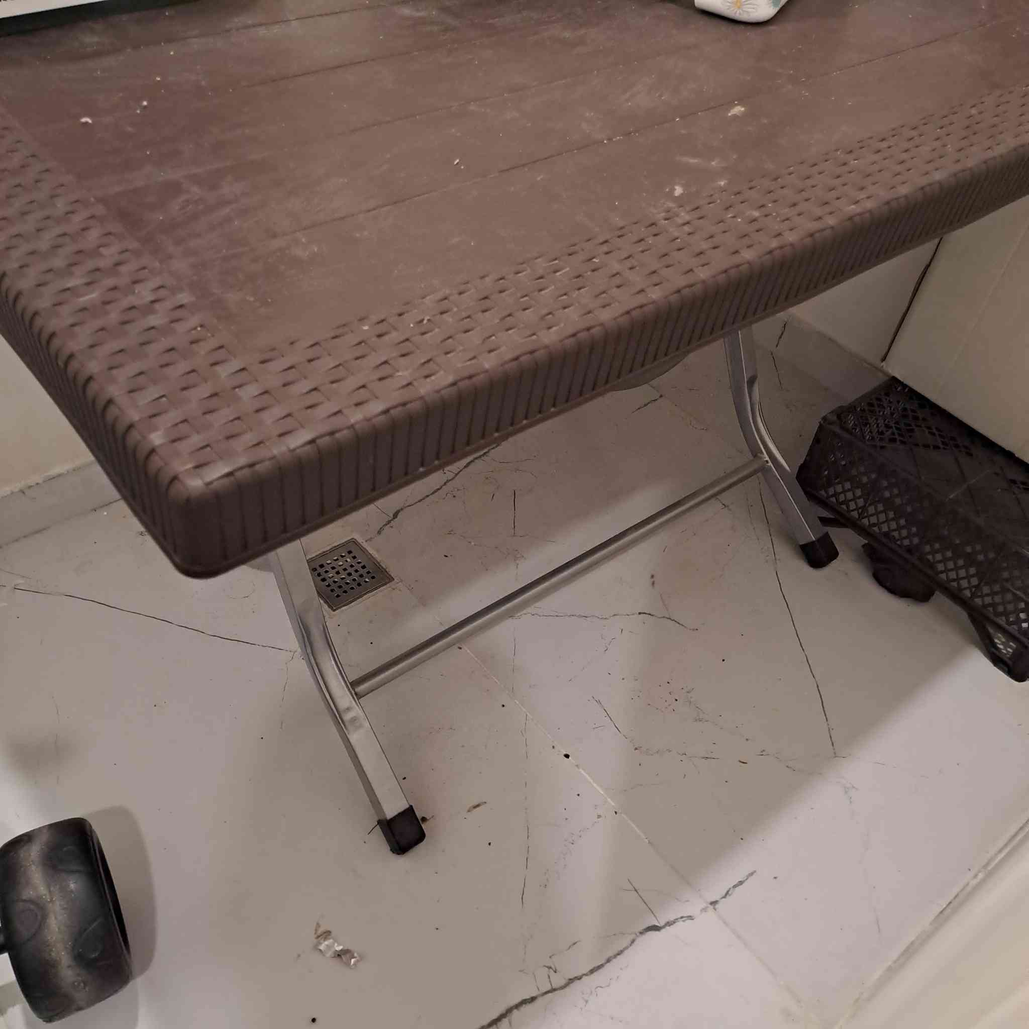 للبيع واتس اب ***********
