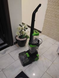 مكنسة كهربائية • أجهزة منزلية