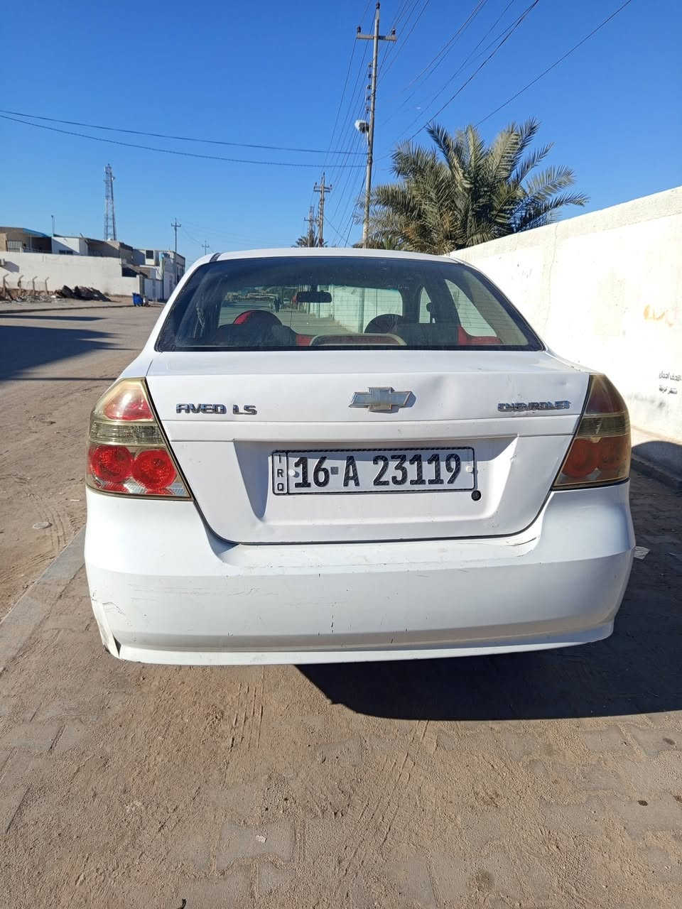 سلام عليكم افيو موديل 2010 سيارة نظيفة محرك اوتو 1400 مفتوح السيارة رقم الماني قادسية ب اسمي سنوية ماساقطة تحويلها بالنجف  تحويل ثاني يوم  ( السيارة بيها دحجات بسيطة بين الباب مال الصدر والدور الخلفي خياسات ومسويها  والبدنة ضربة خفيفه مابيها ضربة قوية عوزها ترتيبات بسيطة فقط )السعر  74 مكان النجف الاشرف
***********
