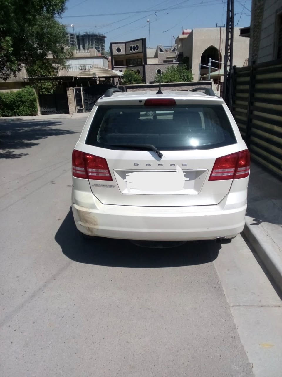 السلام عليكم
للبيع  دوج جورني2018
 سبعه راكب 
اللون ابيض لؤلؤي 
رقم بغداد الجديد وسنويه باسمي تنتهي 2030
سيارة كلش حلوه خير من الله
مابيها اي نقص
تبريد ثلج صدر فول داخلها كلش نضيف

السياره ماشيه 57 الف 

حادثها 

جاملغ امامي ايمن ومبدل نفس اللون

عندي الدعاميه الخلفيه بيها طخه واني مصلحها

السعر 142 وبيها مجال للشراي طبعاً الي يجيني اوجبه ويدلل
مكاني المنصور قرب ابو جعفر المنصور

0790 186 8520
موجود واتساب واتصال رصيد
