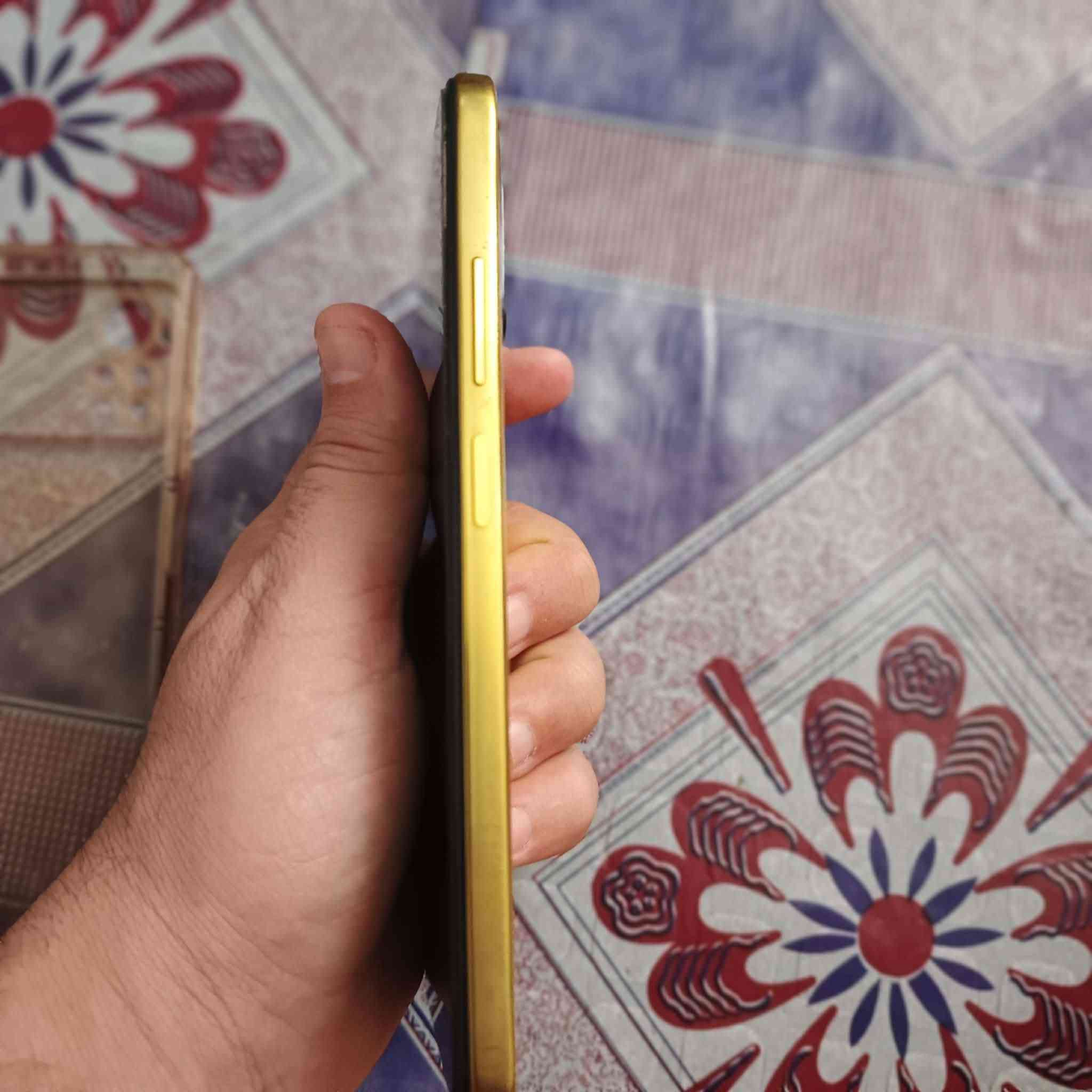 السلام عليكم موبايل للبيع POCO X4 Pro 5G مكفول شرط الفحص مداخل تصليح بدون ملحقات ذاكره 256 عشوائية 16 السعر 210 وبي مجال مكاني كربلاء اليريده يخابرني هاذه
 ‏‪***********‬‏ اسيا ***********
