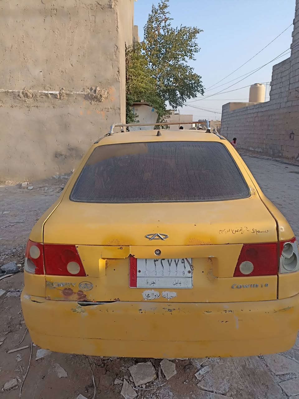 السلام عليكم شيري كوين كير مكينه كورله للبيع مصفره هيئه وغرامات وصولات بيها كهربائيات كلها شغاله مديل 9 مداور ثاني يوم السعر 18 وبيها مجال قليل ***********مكاني كربلاء سنويه ماصاقطه
