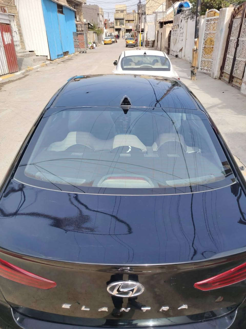 السلام عليكم انتره موديل 2020وارد كندي فول موصفات الخير
رقم اربيل شرط تحويل 
الموصفات بصمه ابواب
 وتشغيل وبصمه صندوك 
فتحه 
رادار جانبي وامامي شاشه جبيره كار بلي 
٣انظمة قياده سبورت ونورمال وسمارات 
لايت زنون الاصلي لد امامي وبلوجكتر+اشاير مري
سياره عليه نانو سراميك ضمان سنه 
كشنات تدفئة +سترين تدفئة
تشغيل عن بعد 
سياره مدوشمه درجه اوله ومغلفه لايلون الكشنات
البيبان مخلفات لايلون حراري  
الحادث جاملغ نفس للون عكس السايق والبنيد ربع صبغ فقط بدون دواخل بدون ايرباك السياره نضيفه جدن صدر نص عمر تبريد ثلج شرط مكينه وكير مكفولات من الفتح 
ماشيه ٩٢الف السعر136وبيه مجال مكان الشعب وهاذه رقمي ***********
