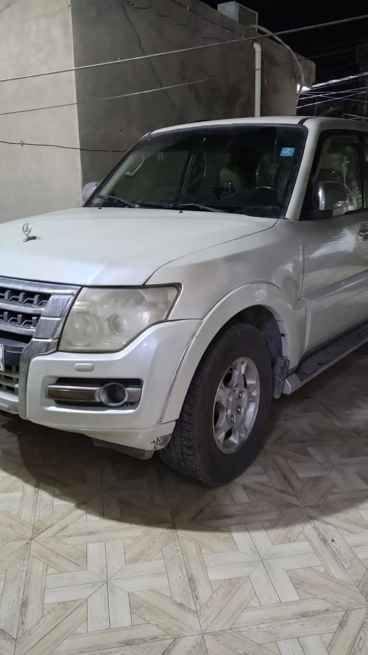 مستعجل علة بيعهة باجيرو وارد خليجي موديل ٢٠٠٩رقم بغداد انكليزي مكينة كير حدادية خير من الله فول مواصفات بيهة قطع صبغ اثر جراد العنوان واسط السعر ٩٧
رقم الهاتف ***********
