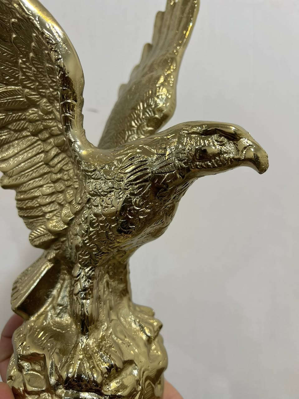 نسر نحاس بالكامل ارتفاع 32 سنتم العرض 20 سنتم شغل يدوي السعر 90 نهائي


**إذا كنت صاحب هذا الإعلان وتريد حذفه لأي سبب، رجاءا أرسل رسالة إلى الدعم الفني**