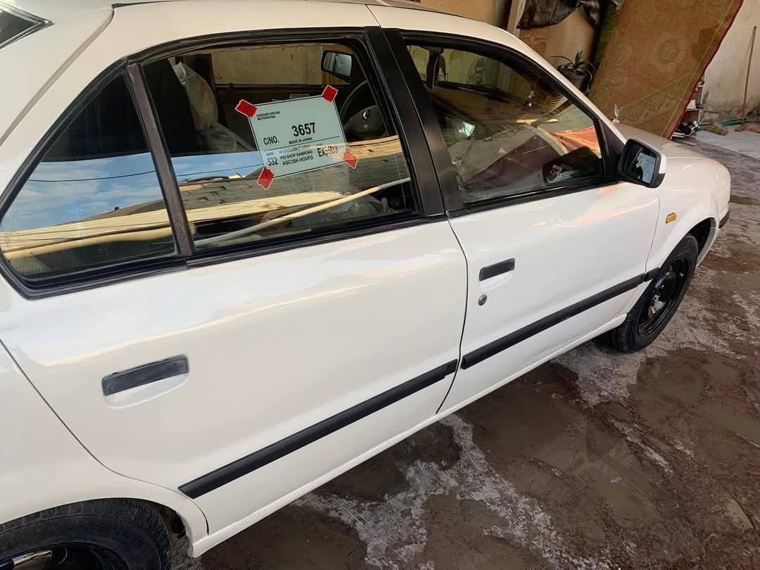 سمند للبيع 2011 مكينه وكير وصدر جديد اريدها ب 40 وبيها مجال ب اسمي الاستفسار ع *********** مكان سياره ديالى
