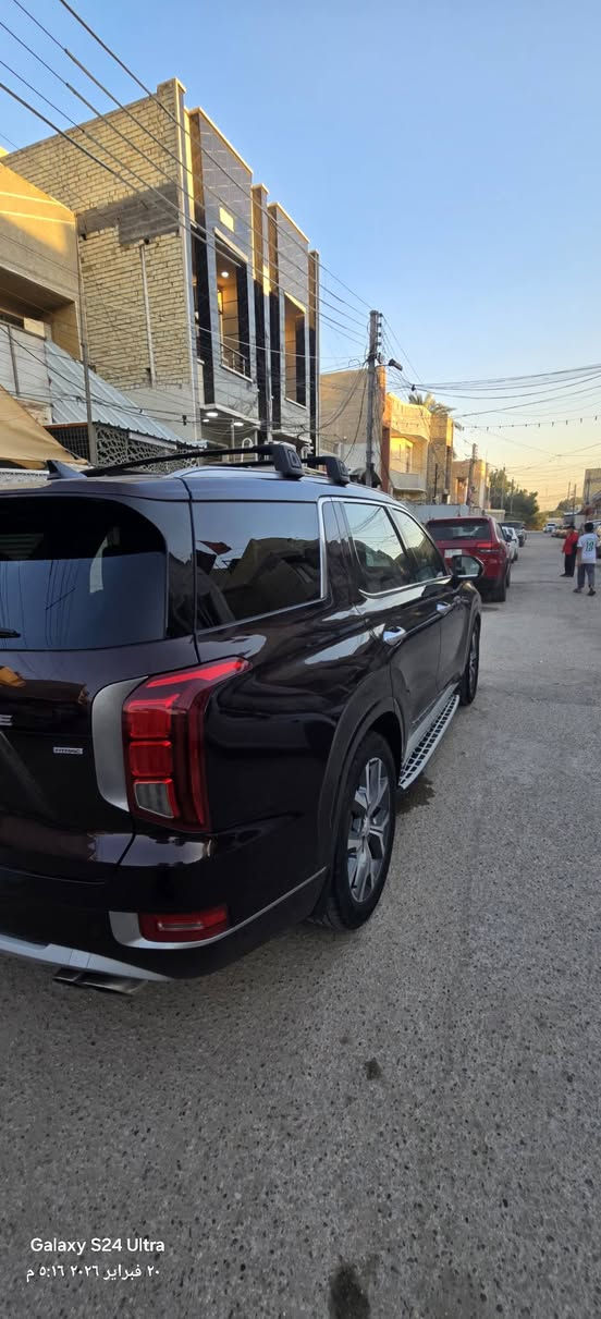 ‏Hyundai palisade  2021 limited 
هونداي بلسايد لمتد
الموديل :  2001
الون : عنابي
العداد :115 الف كيلو
رقم اربيل
رقم الشاصي موجود بالصور 

المواصفات :-
1-شاشة عرض داتشو 
2-المحرك   v6    3.8 
3-بصمة تشغيل + بصمة ابواب 
5-فتحة سقف +بانوراما
6-سماعات هارمن كاردن عدد 16
 7-رادار امامي  + خلفي 
8-حساسات امامي + خلفي 
9-كامرات عدد 6  360 درجة 
10-كشنات امامي خزن ميموري 
11-كشنات كهربائي تدفئة وتبريد
12-انارة داخليه (محيطيه) + انارة دشبول 
13-بردات جانبية
14-تبريد مركزي امامي + خلفي منفصل التحكم
15-تحكم ستيرن + شفتات
16-تدفئة ستيرن 
17-مرايا هيتر + تعتيم 
18-صندوق كهربائي شفط + اربع وضعيات فتح صندوق
19-وضعيات قيادة  (5)
20-ويل كب حجم  20 
21-اوتو هولد + نقطة عمياء 
22-سايد بريك بصمة + مثبت سرعة
23-شحن وايرلس 
24-إشارات بالمرايا  + إشارات جانبيه
25-اوتو هولد 
26-تحديد مسار
27-شاشة ديجتال كبيرة
28-تشغيل عن بعد .
30-دفع رباعي 
31-نظام مانع انزلاق 
32-نظام نزول منحدرات
وبعد بيها هوووواي مواصفات 
السعر 240 ورقه
للاستفسار اكثر يرجى 
الاتصال بالرقم 
***********
