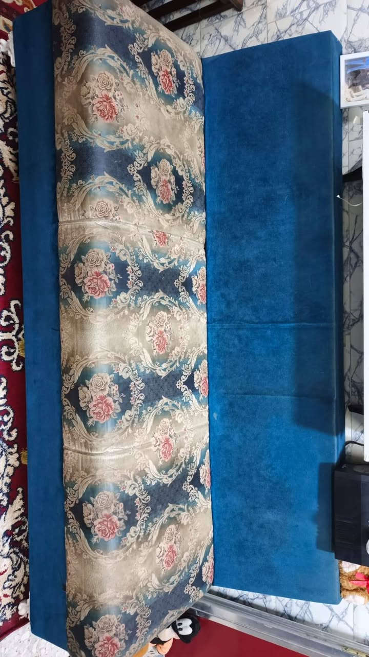 السلام عليكم
ديوان للبيع ٩ مقاعد نضيف جدا بدون ضرر 
السعر ١٢٥


**إذا كنت صاحب هذا الإعلان وتريد حذفه لأي سبب، رجاءا أرسل رسالة إلى الدعم الفني**