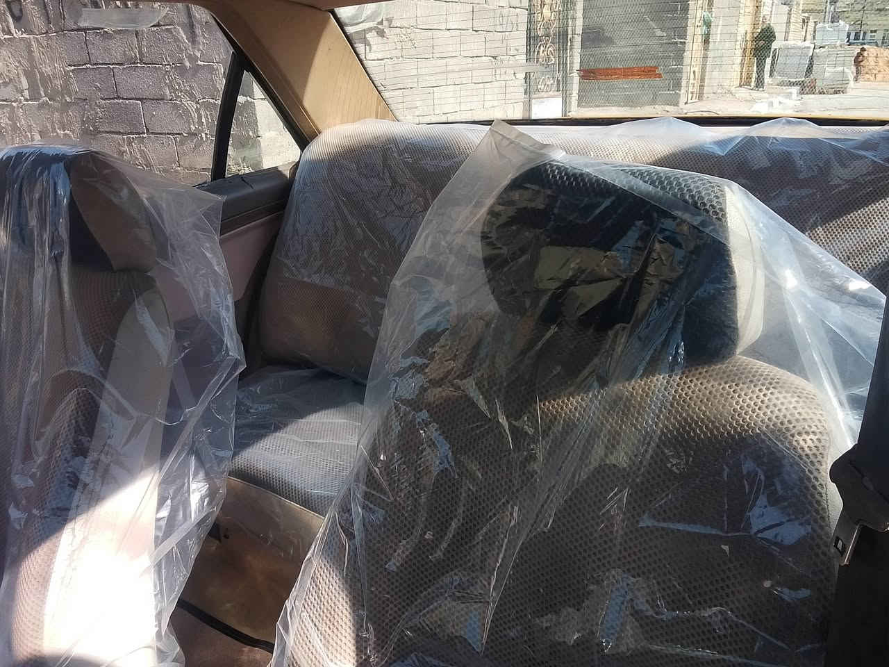 بيجو لميس 15 
سيارة جاهزة مكينة كير تبريد صدر 70%
مكينة هسة مجفت عام 
كل نقص مابيه
السعر 30 
ولو مامتوازي مابيع بهيج سعر 
***********
