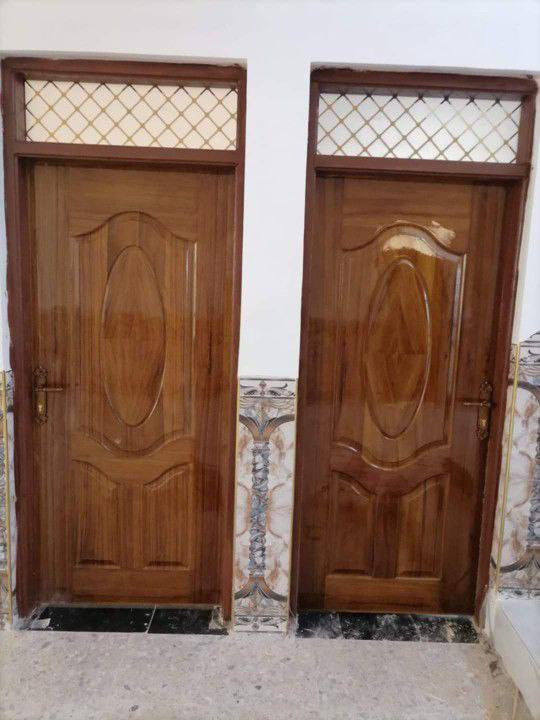 السلام عليكم احبائي عمل ابواب خشب وأن شاء لله ينال اعجابكم للنجارة أبو علي النجار واولاده وصباغة فارس قاسم  العنوان الإسكندرية مقابل البريد الاتصال على الرقم التالي *********** وتحياتي اخوكم أبو رهف
