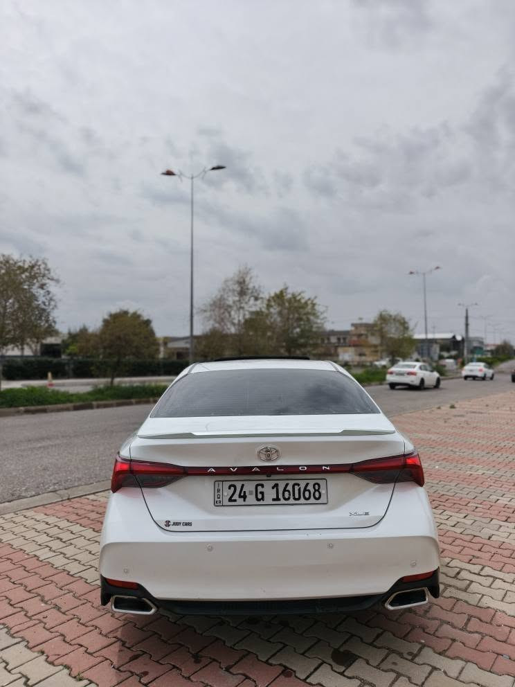 ئەڤەلۆن 2020 خەلیجی V6 ، XLE 
170 هەزار ڕۆیشتوە 
هەردوو کوشن هیتەر کارەبایی بەسمە سلاید 
پێش و پشت حەساسە کامیرەی دواوە 
ڕادار و خەتی جادەیە، ئۆتۆ هۆڵدە ،سێ مۆدە
وایەرلێس جارچ . برێک بەسمەیە
گێڕ و مەکینە کارەباییان هەموو بەشەرتە کەپسە
بەناوی خۆمانە،
کەمێک pdr هەیە ، 
شوێن هەولێر 
*********** واتساب ڤایبر هەیە.
سعری 263 وەرەقەیە أربيل, العراق
