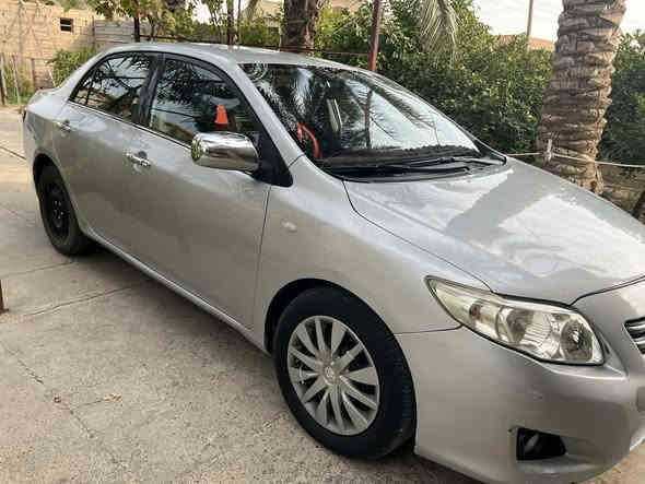 السلام عليكم . كورلا 2008 السياره حلوه ونظيفه حيل بيه صبغ قطعه وحده فقط والباقي كلين والسونار موجود رقم انكليزي شمالي تخم تاير باتري جديد داينمو وسلف جدد مال كصه دواخل جدد تبريد ثلج كير عادي السعر 90 وبيه مجال 
***********
