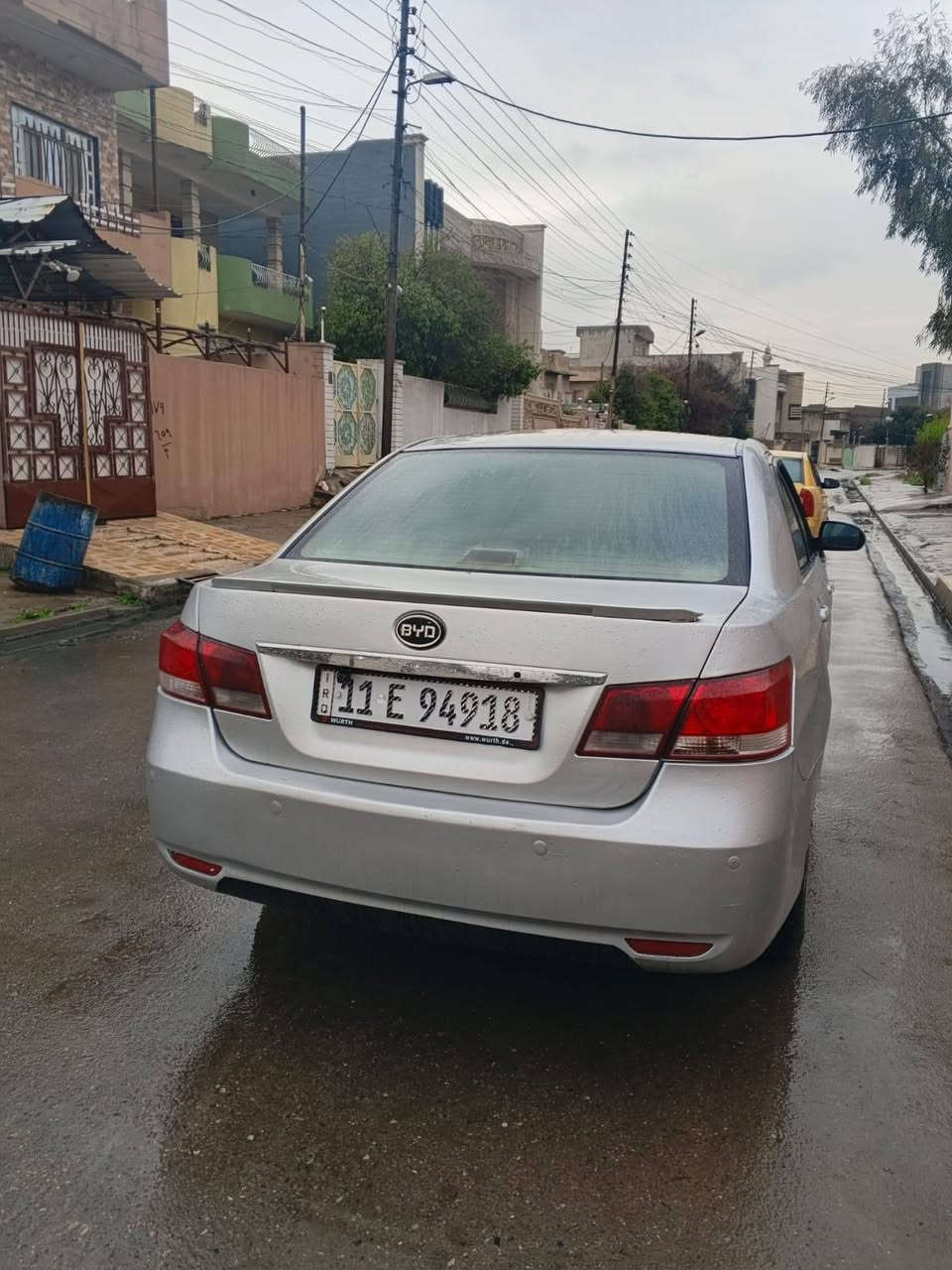 BYD.G3
موديل 2013 سنويه هزه جديده
كير مكينه شرط
طخم تاير جديد
صدر امامي خلفي جديد
اربع بصمات 
فول كير عادي
بيها كابون
السياره مطوزه عام جماليه بدون ضرر
السعر55بيها مجال شرط الوكاله والتحويل
للتواصل ***********بي واتس
مكلف بالنشر
