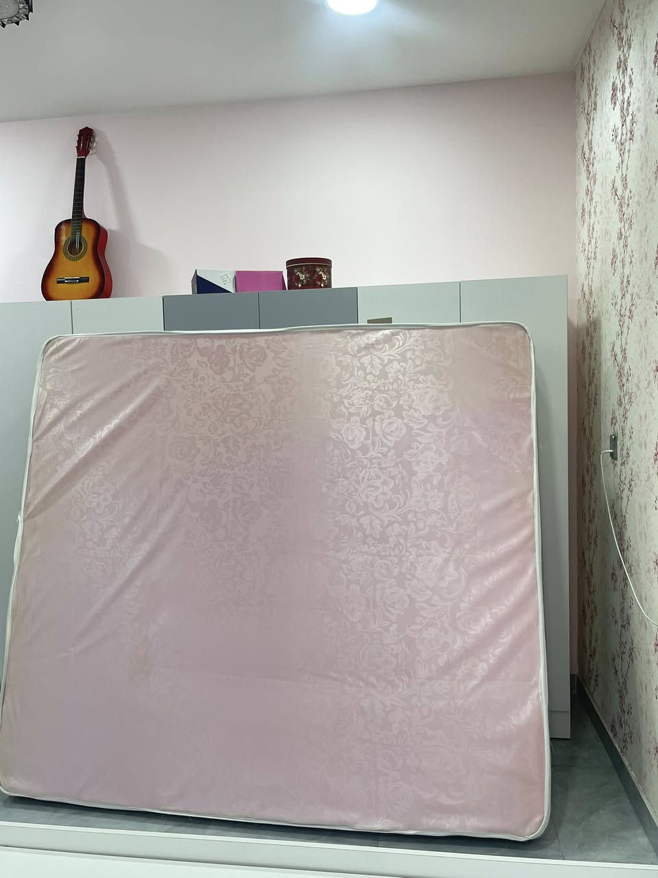 دوشك للبيع ابو نفرين سعره ١٥٠
بعده جديد استخدام شهر/ قياس ٢٠٠*١٨٠


**إذا كنت صاحب هذا الإعلان وتريد حذفه لأي سبب، رجاءا أرسل رسالة إلى الدعم الفني**