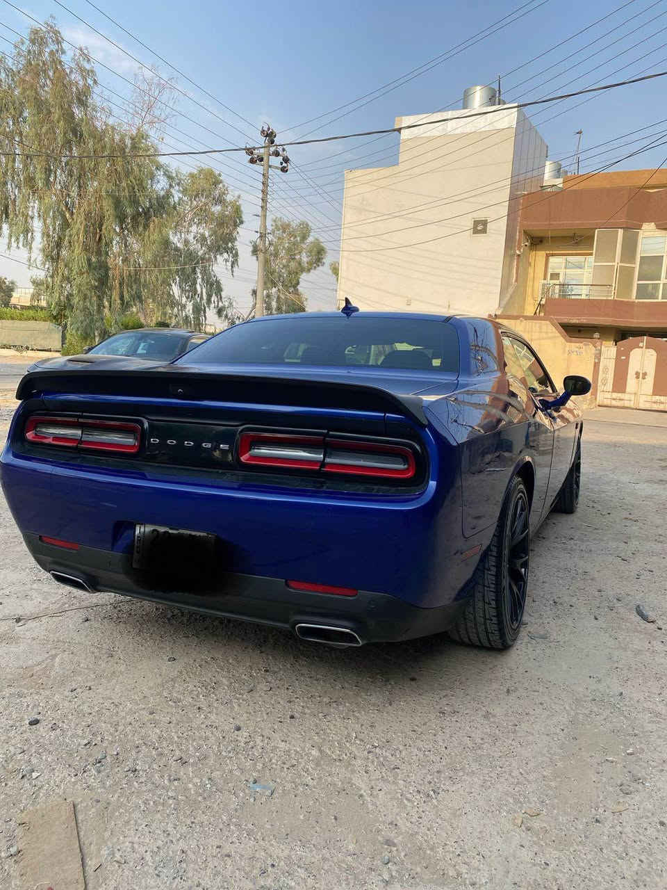 دوج جالنجر 
موديل ٢٠١٨
SXT
محرك 3.6  6v
مواصفات 
بصمة 
كشن كهرباي 
شاشة كبيرة 
سبورت تراك باك 
تبريد 
كاميرا 
سوكان فوليم 
كير بل سوكان
ماشية ١٧٠,٠٠٠
سبغ عام للجمال بدون دةواغيل بدون ايرباك 
مابيهة نقتة جةوة 
سحر 13,500 $
*********** أربيل, العراق
