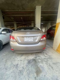 اكسنت • ٢٠١٤ • حادث خلفي