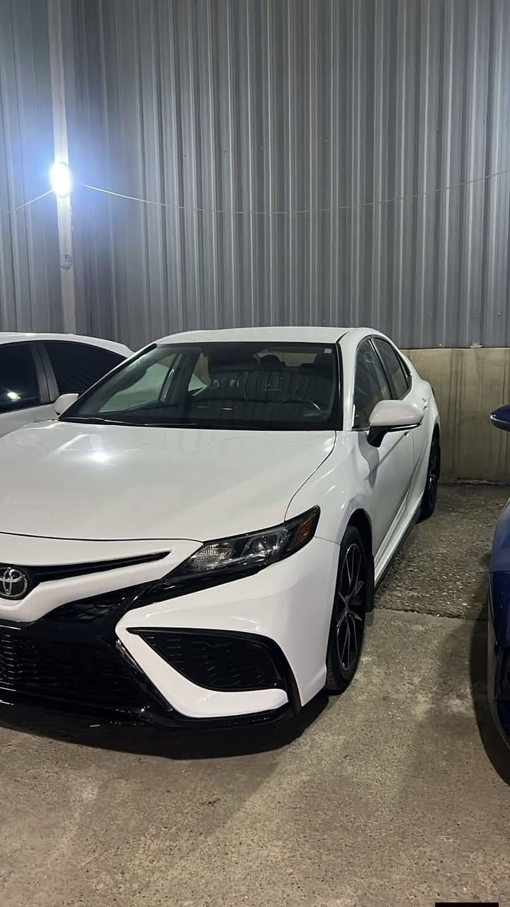 السلام عليكم
Camry SE 2024 / كامري

محرك  2500cc بانزين 

السيارة للبيع فقط 💯

الضرر : ربع بنيد صبغ + نص باب سكن صبغ + جاملغ امامي طرف اليمين تبديل شركة نفس لون 

المواصفات
• شاشة كبيرة
• كاميرا خلفية 
• رادار امامي
• مانع تصادم
• محدد مسار
• تصحيح مسار
• مثبت سرعه
• مانع انزلاق
• استيرنق متحرك
• تحكم طارة
• نقطة عمياء
• مانع تجاوز
• حساسات مانع تجاوز
• اضوية اماميه زنون LED
• اضوية خلفية LED
• ليد زنون نهاري
• ويل قياس 18
• نظام ECO + TRIP 
• نظام GPS + خرائط
• نفكيشن
• 3 أنظمة قياده ECO / Normal / Sport 
• اوامر صوتيه
• بلوتوث
• مدخل USB 
كفاله كير مكينه

السعر : 213

مكان السيارة عقرة 

*********** آسيا / واتساب
