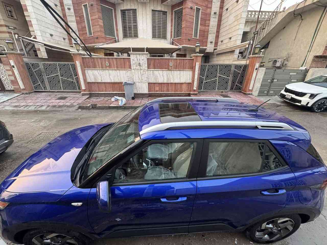 السلام عليكم
للبيع هونداي فينو ٢٠٢٤ دخول جديد

ترقيم جديد بغداد باسمي

الحادث مرفق بالمنشور شبرين بارد بالبنيد

ايرباك ستيرن فقط

بدون دواخل

بصمة وفتحة

داخل لونين

كامرة رادارات. وبقية مواصفات المعروفة

مكانها بغداد زيونة

السعر 149 وبيها مجال بسيط

***********
