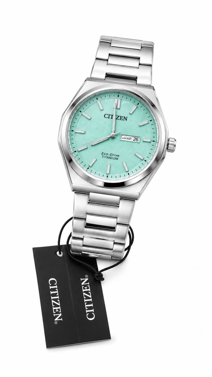 ساعة سيتيزن تيتانيوم – تصميم أنيق وألوان مميزة
⌚ ساعة سيتيزن الأصلية بتصميم عصري فاخر، مصنوعة من التيتانيوم عالي الجودة لتمنحك الراحة والمتانة مع مظهر أنيق يناسب جميع الإطلالات.
✨ المواصفات:
هيكل وسوار من التيتانيوم الخفيف والمتين.
عرض اليوم والتاريخ.
تصميم كلاسيكي عصري مناسب للاستخدام اليومي والمناسبات.
زجاج عالي الجودة ومقاوم للاستخدام اليومي.
قفل آمن ومريح على المعصم.
متوفرة بعدة ألوان جذابة تناسب جميع الأذواق.
🎨 الألوان المتوفرة: الأخضر النعناعي – الأزرق – الأسود – الأبيض الذهبي – الرمادي – الروز جولد.
💎 مزيج مثالي من الفخامة والبساطة، لتكون إضافة مميزة إلى مجموعتك أو هدية رائعة لمن تحب.
📦 متوفرة الآن بكميات محدودة، تواصل معنا للطلب والاستفسار.


**إذا كنت صاحب هذا الإعلان وتريد حذفه لأي سبب، رجاءا أرسل رسالة إلى الدعم الفني**