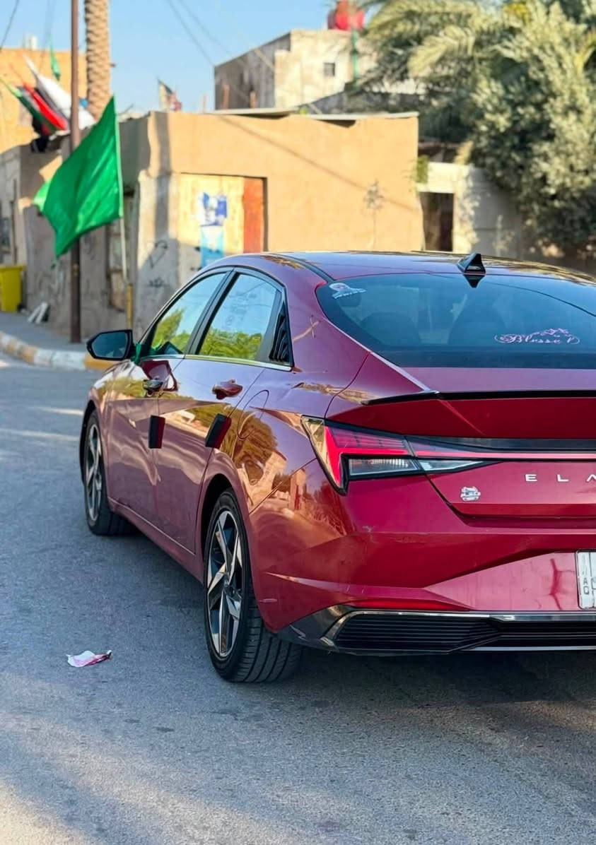 النترا 2021 هايبرد وارد امريكي رقم بغداد تحويل ثاني يوم ضرر 3 قطع جانبيه صبغ بدون اي دواخل شواصي لغود مكفوله  فول مواصفات لمتد مكينه وكير مكفول حداديه جديده سياره مانقصها برقي داخلها ابيض كشنات جلد تشغيل عن بعد فتحه وباقي المواصفات المعروفه مكان السيارواسط السعر 90 وبيها مجال***********على واتساب
