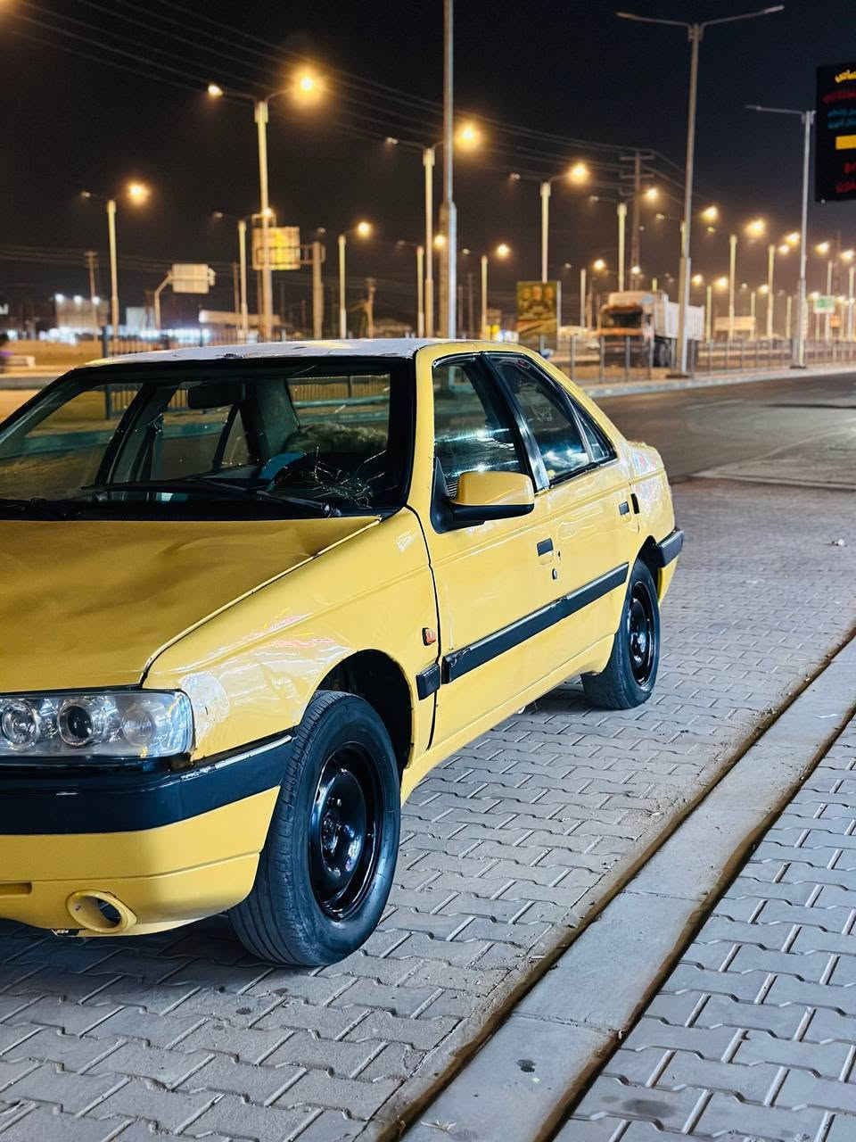 سلام عليكم من رخصه الأدم سيارة بيجو 405 موديل 10 سيارة حلوة بس بيها البنيد حداديتها 70% كير ومحرك حلوات سيارة مال عمل متعبك مكان السيارة نجف *********** سعرها 20 وبيها مجال
