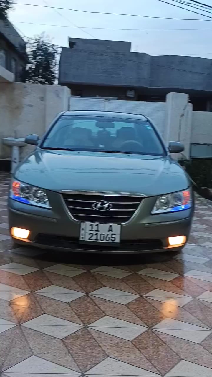 السلام عليكم  ❤️
اللهم صل على محمد وال محمد 

 السلام عليكم سوناتا 2009 فول لمتدد داخل صاج 
  
 رقم بغداد شرط التحويل 
 
محرك لوك جديد 3300 
6سلندر 
السياره جديده بمعنى الكلمه 
  
صدرامامي خلفي جديد  
 سياره حلوه وناعمه كلش 
مديومه ادامه كامله 
 

كهربائيات كلها شغاله 
تحكم بيانو شاشه 
 
 باتري جديد  اصلي 
  تبريد شغال بيانو 
تدفئه شغاله 
تخم تاير 
  خلفيه دواره 
سنتر لوك  
    
بيها كم قطعه صبغ قطع أبيعك حزام بس هيه مو حزام حادث امريكا الجاملغ الامامي جهه السائق مبدل ليبل واحد 
تجي تفحص وتقتنع واني حاضر 
        
العنوان : قرب بوابة الراشديه
 …السعر103
بدون مراوس بدون اقساط بيع نقد فقط 
 الشراي يتصل📞 وحياكم الله  اخوتي‏
للاستفسار والتواصل:***********
***********
