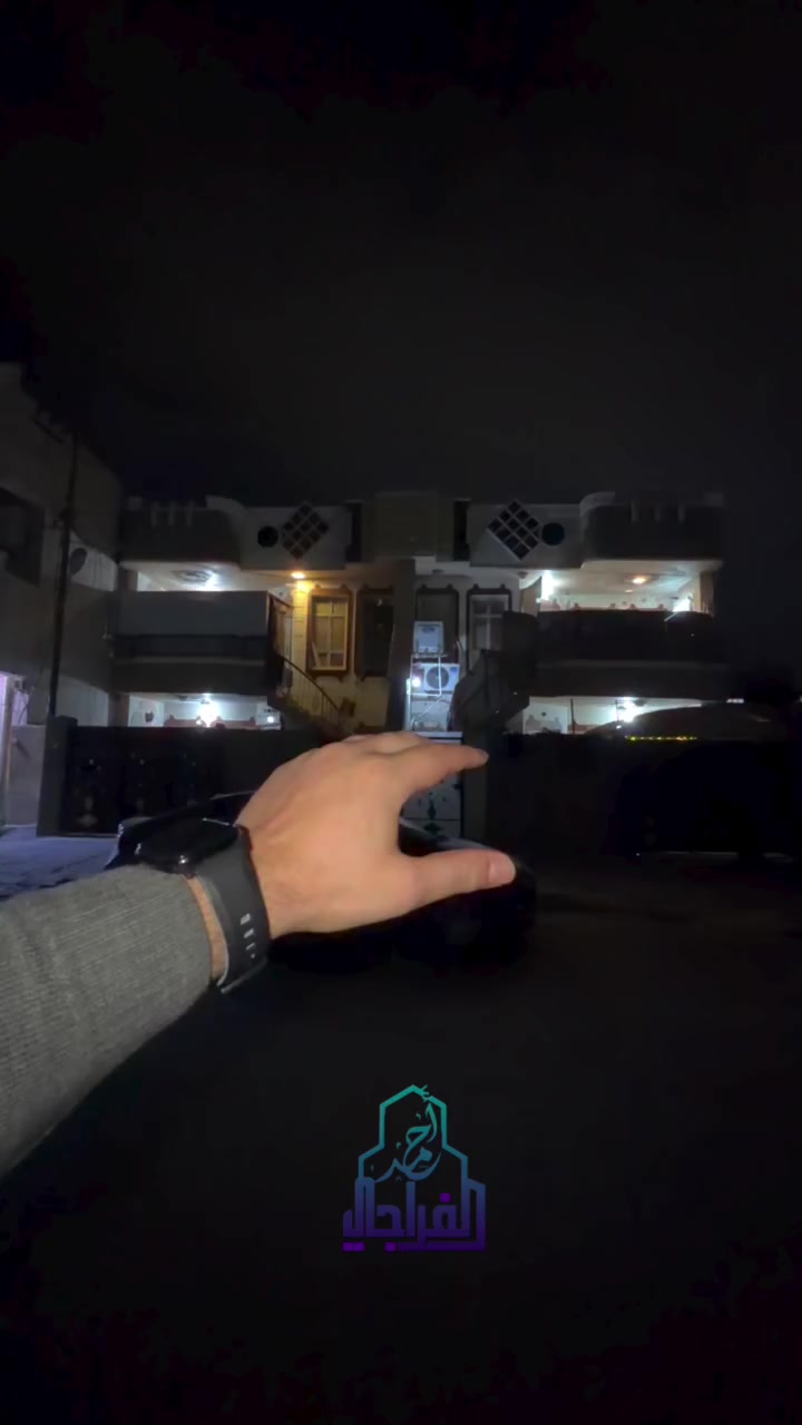 السلام عليكم
نموذج رقم (181) 

🔥 فرصة استثمارية ذهبية لا تتكرر – للبيع 4 مشتملات في الرمادي / التأميم (منطقة الدواجن) 🔥

📍 الموقع مميز جداً على شارع 20 متر  
مقابل مدرسة الزيتون وجامع عبيدة بن الجراح

📐 المساحة الكلية: 300 متر  
📏 الواجهة: 15 متر  
📏 النزال: 20 متر  

🏢 تفاصيل العقار:
- عدد 4 مشتملات
- كل مشتملين طابقين
- معزولات عن الأرضي
- تصميم مرتب ومناسب للسكن أو الاستثمار

💰 وارد شهري مضمون:  
1,200,000 دينار عراقي (مليون ومئتين ألف)

⭐ موقع حيوي وقريب من المدارس والخدمات  
⭐ مناسب للاستثمار والسكن  
⭐ فرصة حقيقية للي يبحث عن دخل شهري ثابت

📞 للاستفسار والتفاصيل أكثر يرجى التواصل على الخاص أو الاتصال.

_____________________________
كذالك يوجد مشتملات وبيوت وقطع اراضي في جميع مناطق الرمادي وضواحيها 
______________________________
للاستفسار زيارة موقعنا الكائن الرمادي التأميم شارع النخيل 
(عقارات احمد الفراجي )
يمكنكم مشاهدة كافة العروض على برامج التواصل الاجتماعي فيس بوك انستكرام تيك توك بأسم عقارات احمد الفراجي 
او الاتصال على الارقام التاليه 
***********
***********
0751 977 3215
0781 163 4469
#creatorsearchinsights #اكسبلور #العراق #الشعب_الصيني_ماله_حل😂😂
