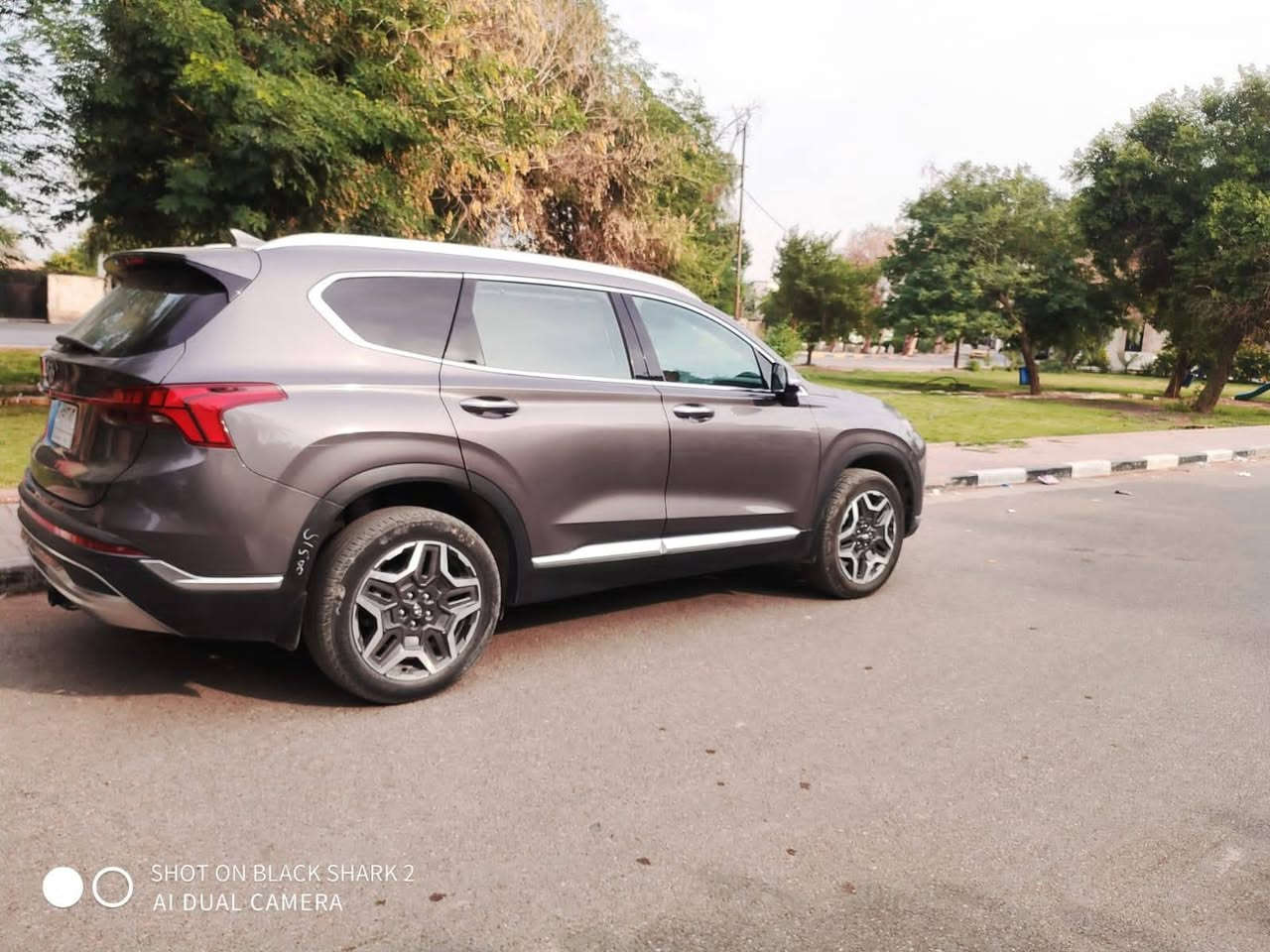 سنتافي موديل 2021 أمريكي هايبرد
رقم بغداد، مواصفات بانوراما كراسي جلد تدفئة كشنات امامي، وباقي المواصفات المعروفة 
ماشية 75 الف كيلو (مو ميل)
حادثه موضح بالصور
السعر / 168 ورقة وبيه مجال بسيط
العنوان بغداد ساحة قحطان 
***********
بي واتساب
