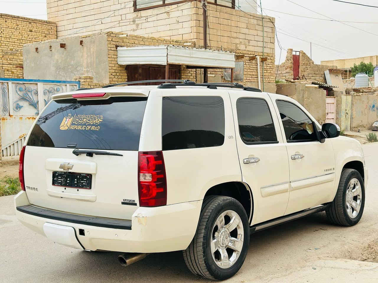 تاهو ادوات اعلى فئة LTZ
موديل ٢٠٠٨ 
دخول سياحة 
كفالة عامه من كص وصبغ وضربه
مكينة كير كفاله
حدادية جديدة كارتون
مواصفات فووول
حجر بيئه بلاد 
السيارة ع البلاد كلها
سعرها ١١٠ وبيها مجال للشراي
العنوان ذي قار

***********

***********‬‏ واتساب فقط
