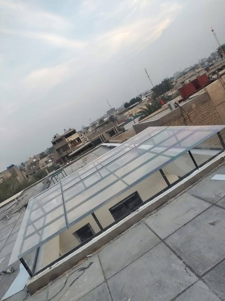 بديل الزجاج بولي كاربون شوف الجمال اضائه وتضاف من الاتربه والنفايات تغليف المناور  مقاوم للمناخ ضد الكسر معمل حدادة التساهل للتواصل عبر الواتس ***********5 النجف الاشرف
