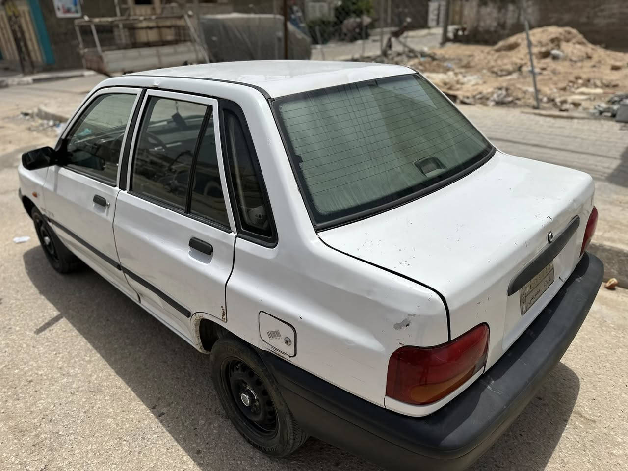 سايبه
موديل 11 
بيها ملاحضات 
تبريد شغال 
السعر 38  وبيها مجال 
مكاني كربلاء 
***********
