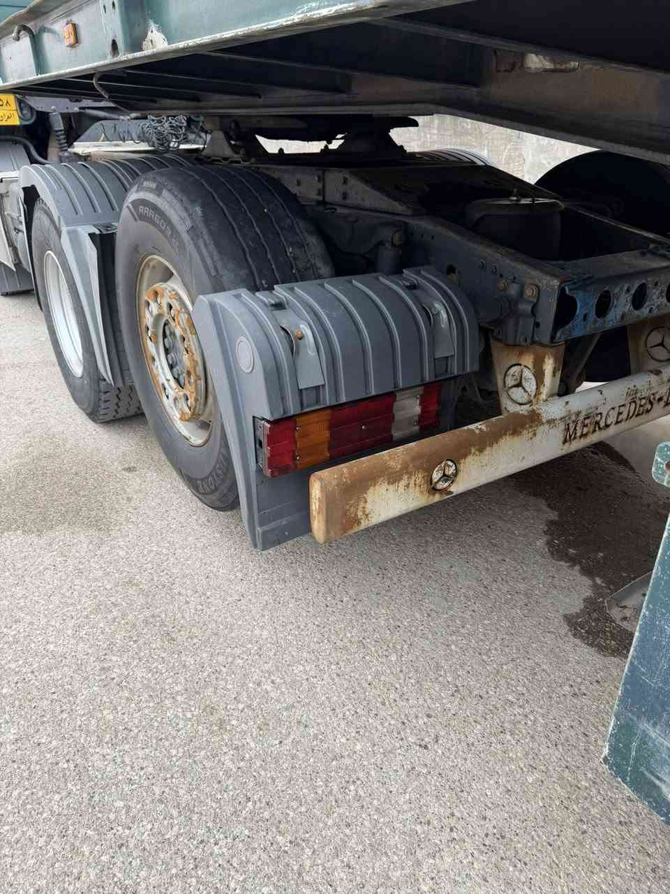 سلام عليكم اخوان ميكه اكتروز 2009 حجم 46 حواجب سنكل خلفي بلادي تخم تاير لون اخضر رتايدر خمس طكات ثلاجه تدفى كلها شغال دبل مناميه رقم سليمانيه مربوطه عربانه أربع محاور العربانه تخم تاير عربانه حداديه تخم تاير حداده عباس ناموس تحويل ثاني يوم سياره حيل نضيفه كبل الشغل السعر اتصل على رقم الهاتف ***********
