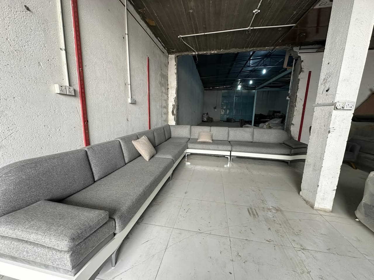 تخم كويتي ماركة هوم سنتر أمريكية كشن منفصل تصال اكو وتساب ***********
