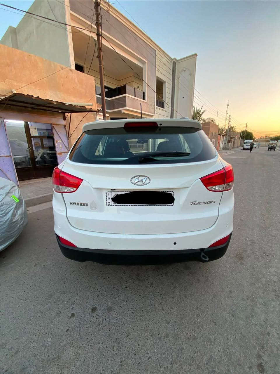 السلام عليكم

توكسان موديل ٢٠١٣ خليجي السياره جاهزه من كل النواحي مكينه كير تبريد تخم تاير صدر حداديه كل جاهز رقم بغداد لانكليزي تحويل الثاني اليوم مكفوله من صبغ ومن ضربه وفتح وتبديل تحكم ستيرن اشاير بل مري مري شفط حساسات اماميه خلفيه كأمره دوره مكان بغداد السعر 132  وبيه مجال حك الجيه *********** متوفر وتساب
