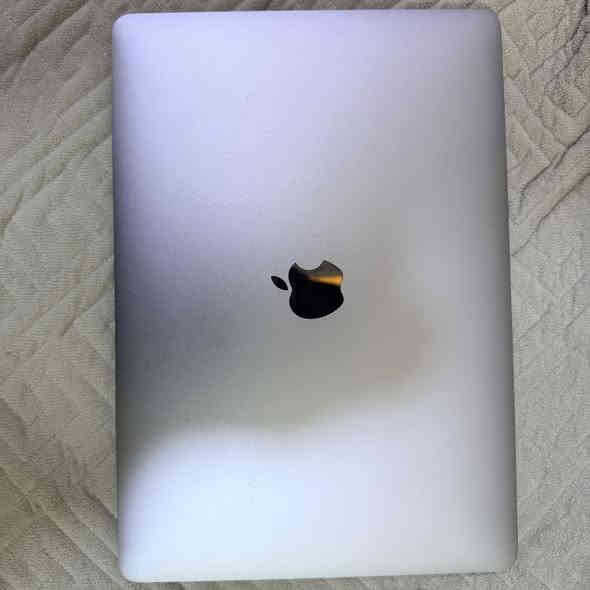 MacBook Pro M1

13-inch

Ram 16 GB

SSD 512 GB

Cycle Count 317

Battery Health 80%

الملحقات شاحنة فقط

السعر ٩٥٠ الف

***********
