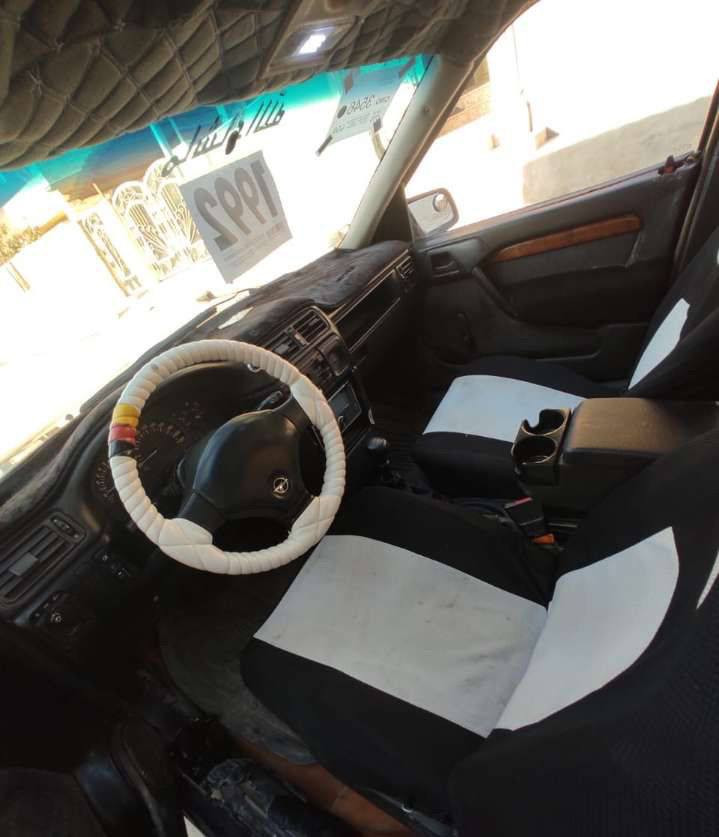 فيكترا موديل1992 جنته
گير عادي
سلايد
عام بخ و (5) ورقه غرامه ينزل من سعر
تحويل بشرط زاخو, دهوك


**إذا كنت صاحب هذا الإعلان وتريد حذفه لأي سبب، رجاءا أرسل رسالة إلى الدعم الفني**