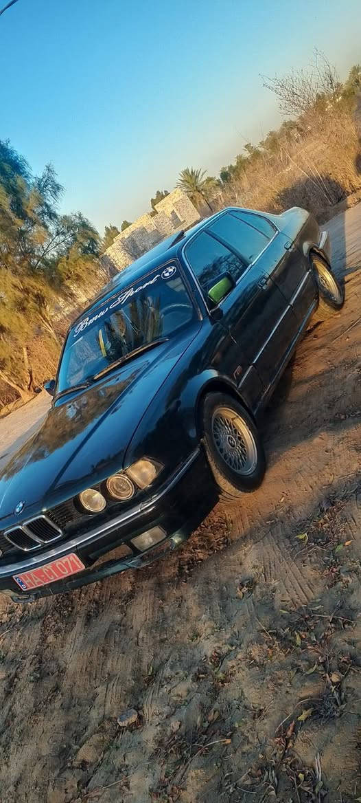 إسلام عليكم بي ام730مفتوح رقم انبار سنويه ما منتهيه تحويل ثاني يوم كير مكينه كهربائيات جاهزه سلايت شغال السعر38وبيها مجال حيل بسيط حك الجيه مكانها بابل اجبله ***********
